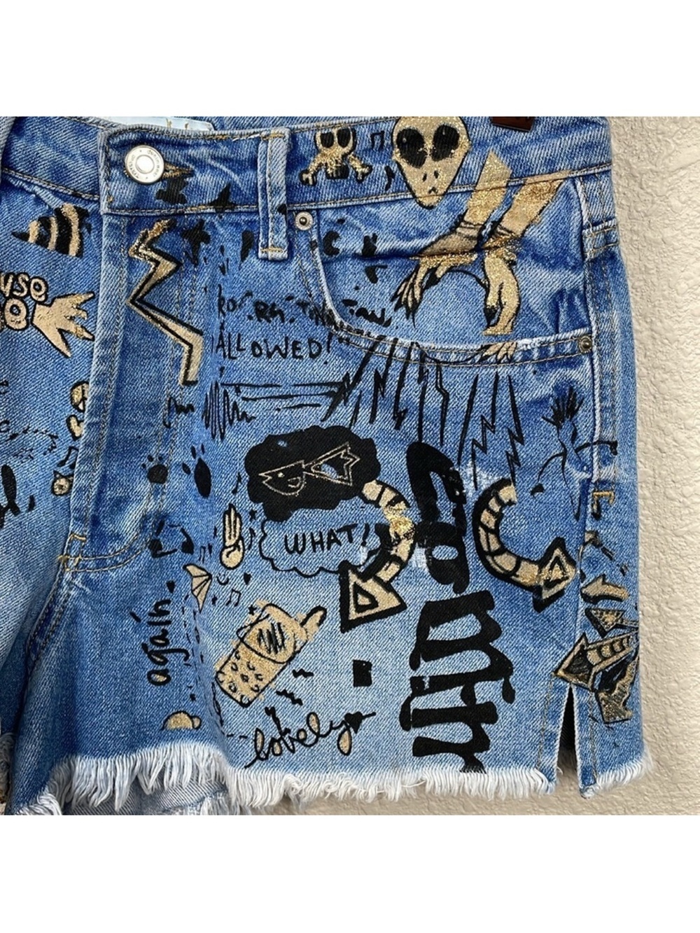 Zara Blue Denim Graffiti Jean Shorts with Black & Gold Accents - Picture 3 of 9